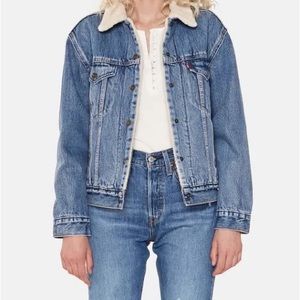 LEVIS DENIM AND SHERPA JACKET
